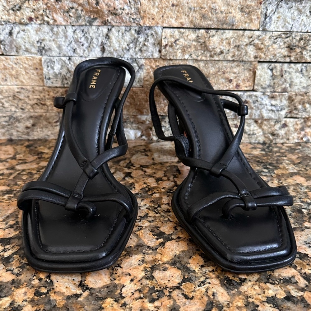 FRAME Shoes Womens T-Strap Black Leather Heels - Picture 5 of 8